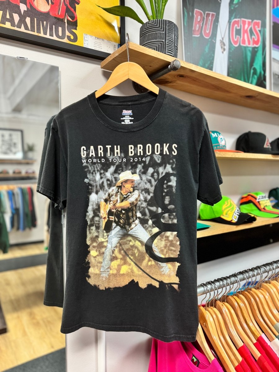 2014 Garth Brooks Tour Tee - Medium - ALL GOODS - ALL GOODS