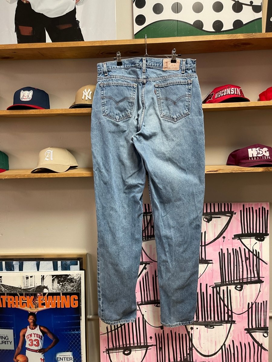 90s Levi Jeans Size 36x38in - ALL GOODS - ALL GOODS