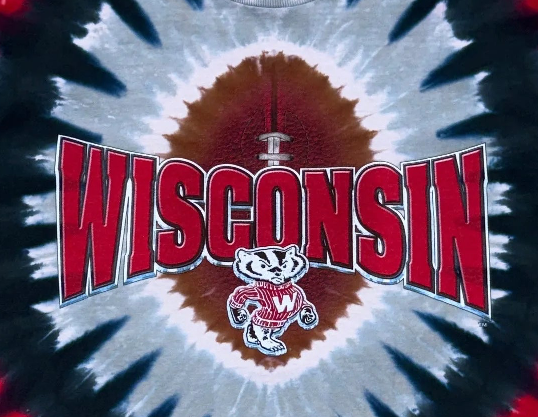 Wisconsin Badgers Tie Dye T-Shirt - XL