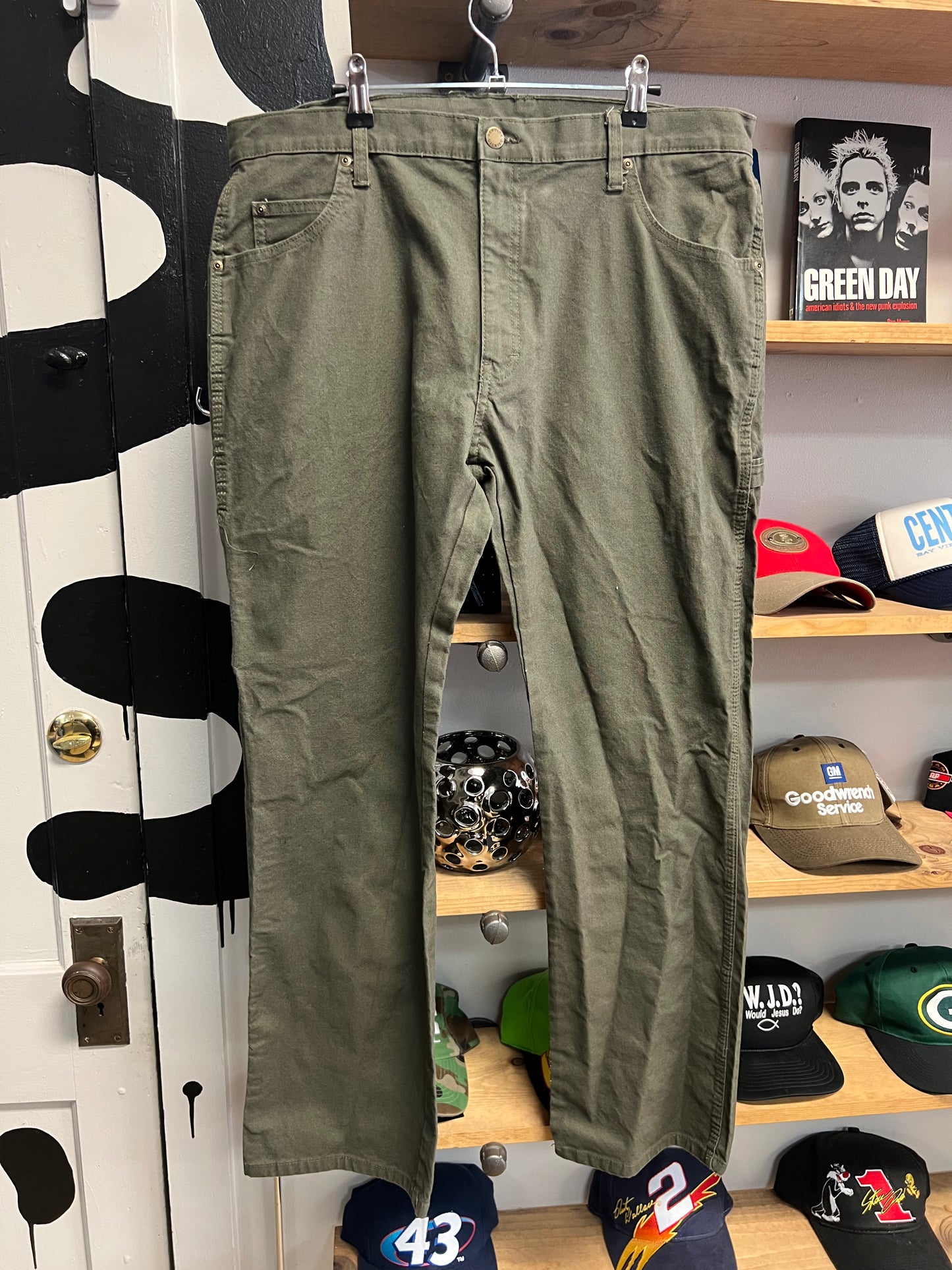 Size 36x32 Olive Carpenter Pants