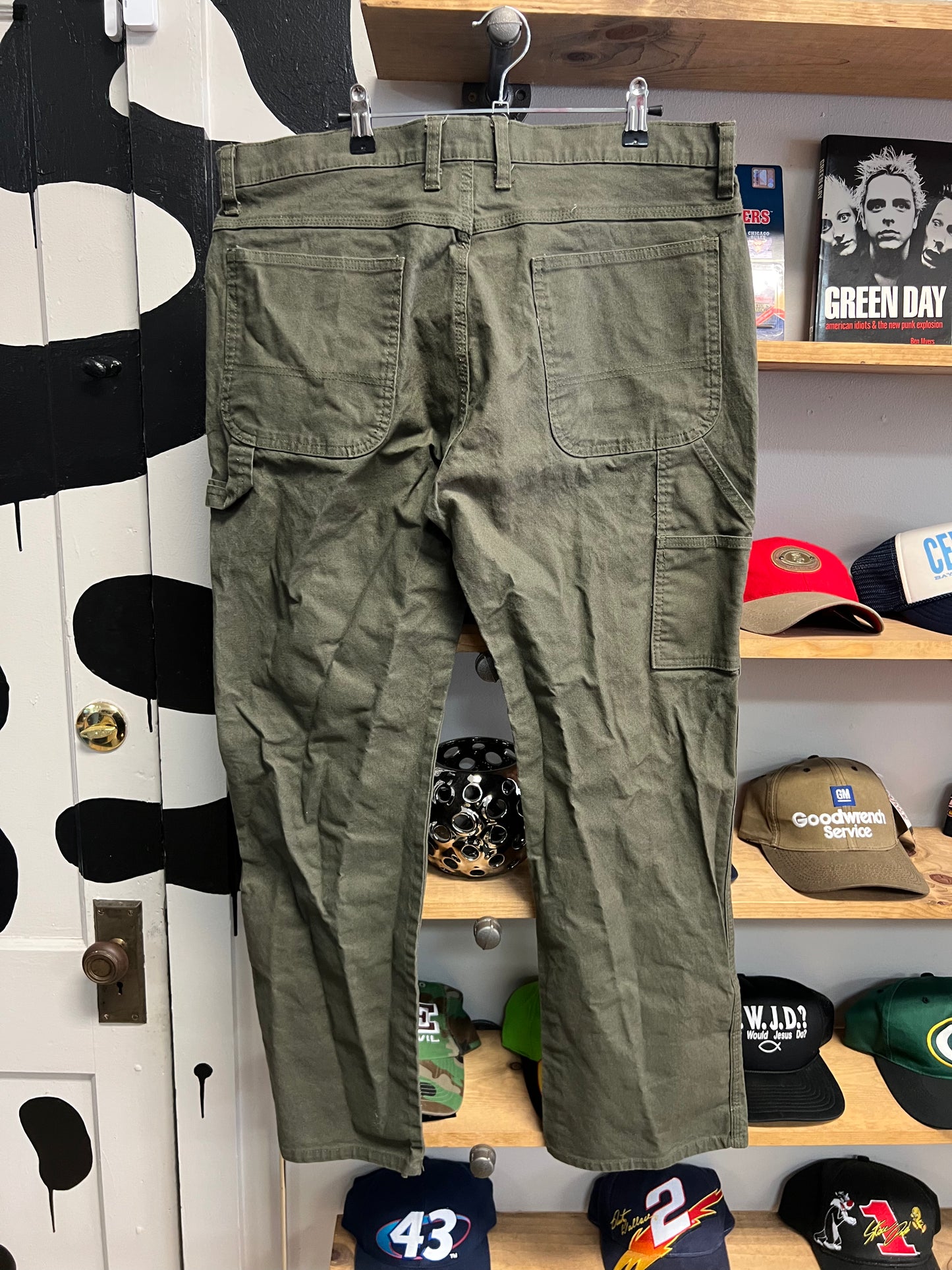 Size 36x32 Olive Carpenter Pants