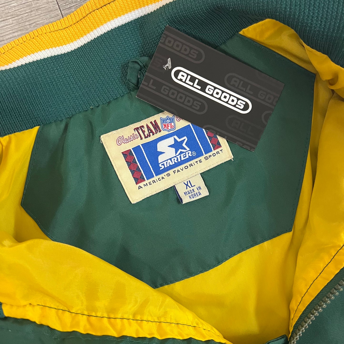 Starter NFL Green Bay Packers Half Zip Jacket - XL