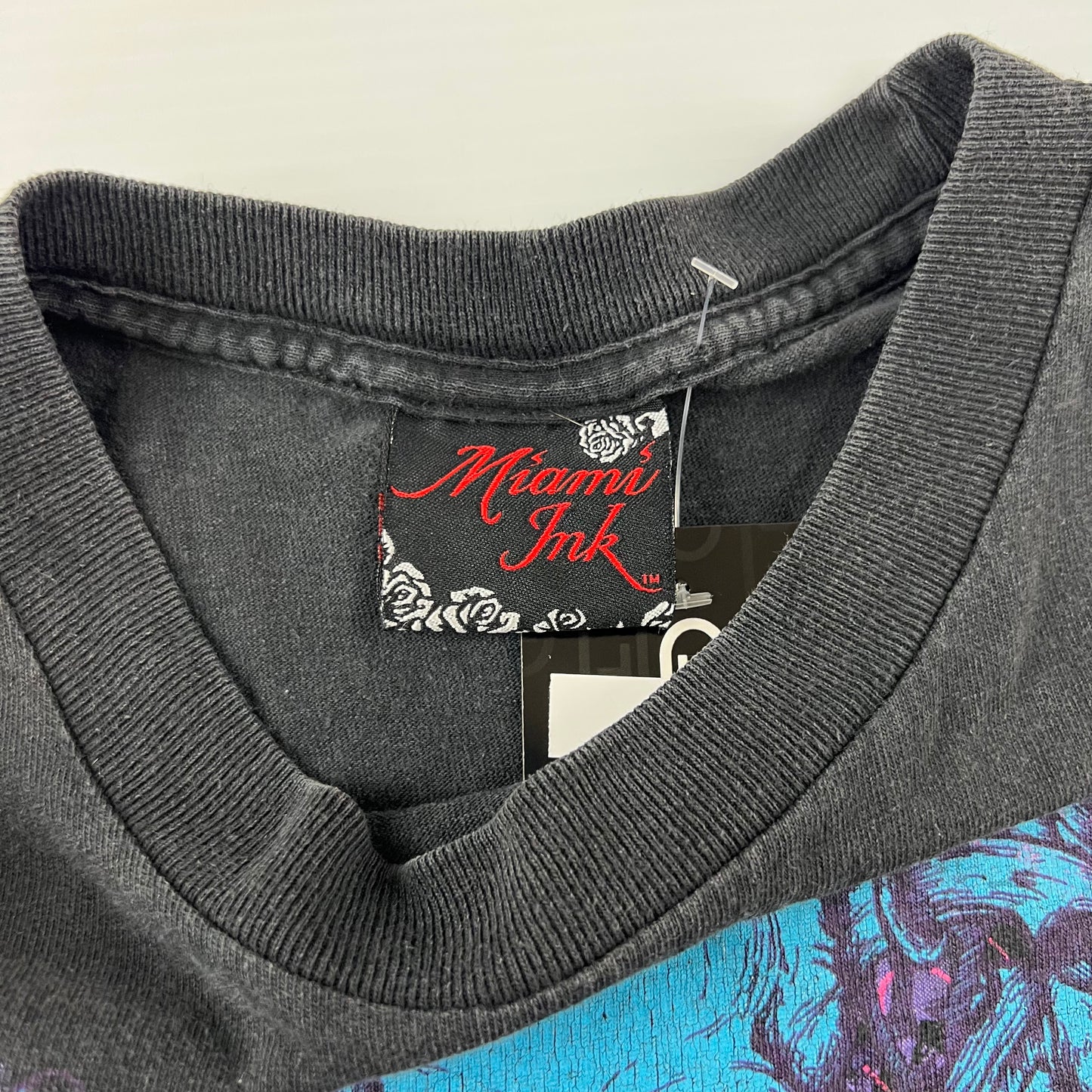 Miami Ink Skull Purple Pink Blue Cutoff Shirt - M
