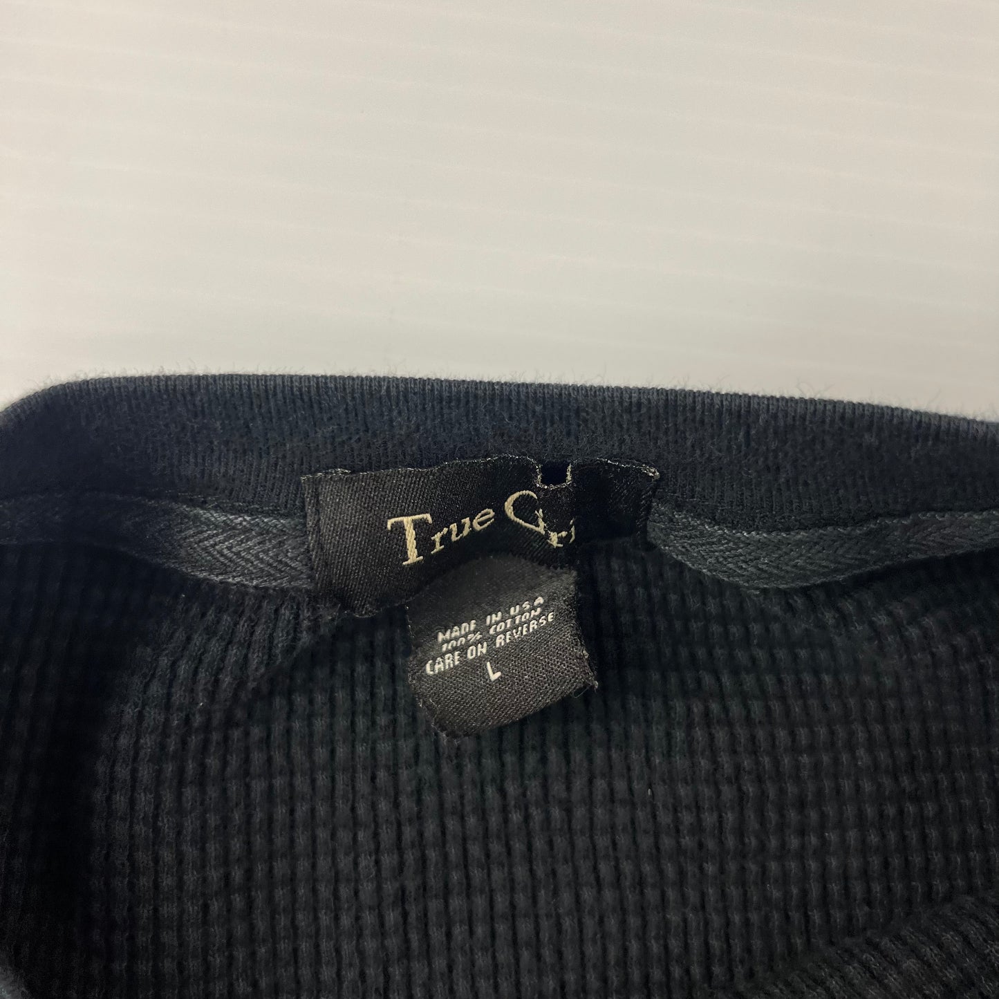 True Grit Black Waffle Knit Black Crewneck - Large