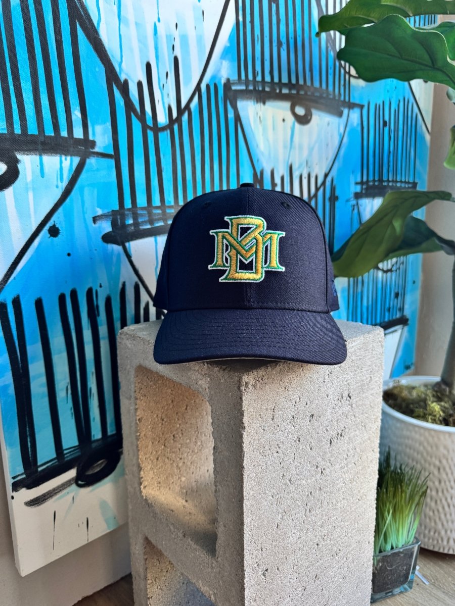 Black Milwaukee Brewers Fitted Hat - ALL GOODS - ALL GOODS