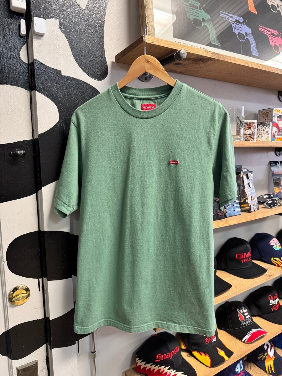 Supreme Small Box Logo Tee - Medium - ALL GOODS - ALL GOODS