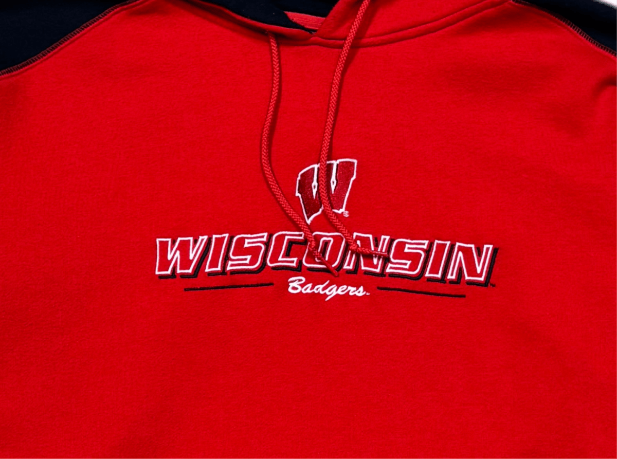 Wisconsin Badgers Hoodie - XL - ALL GOODS - ALL GOODS