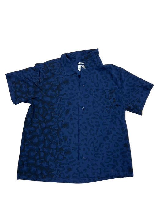 Nike Button Up T-Shirt - Large