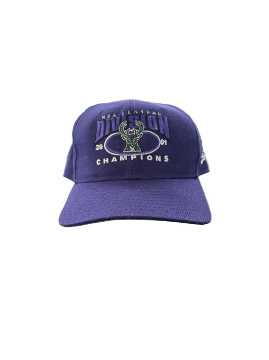 2001 New Era Milwaukee Bucks Hat
