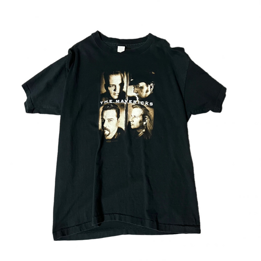 The Mavericks On Tour 1995 Shirt - XL