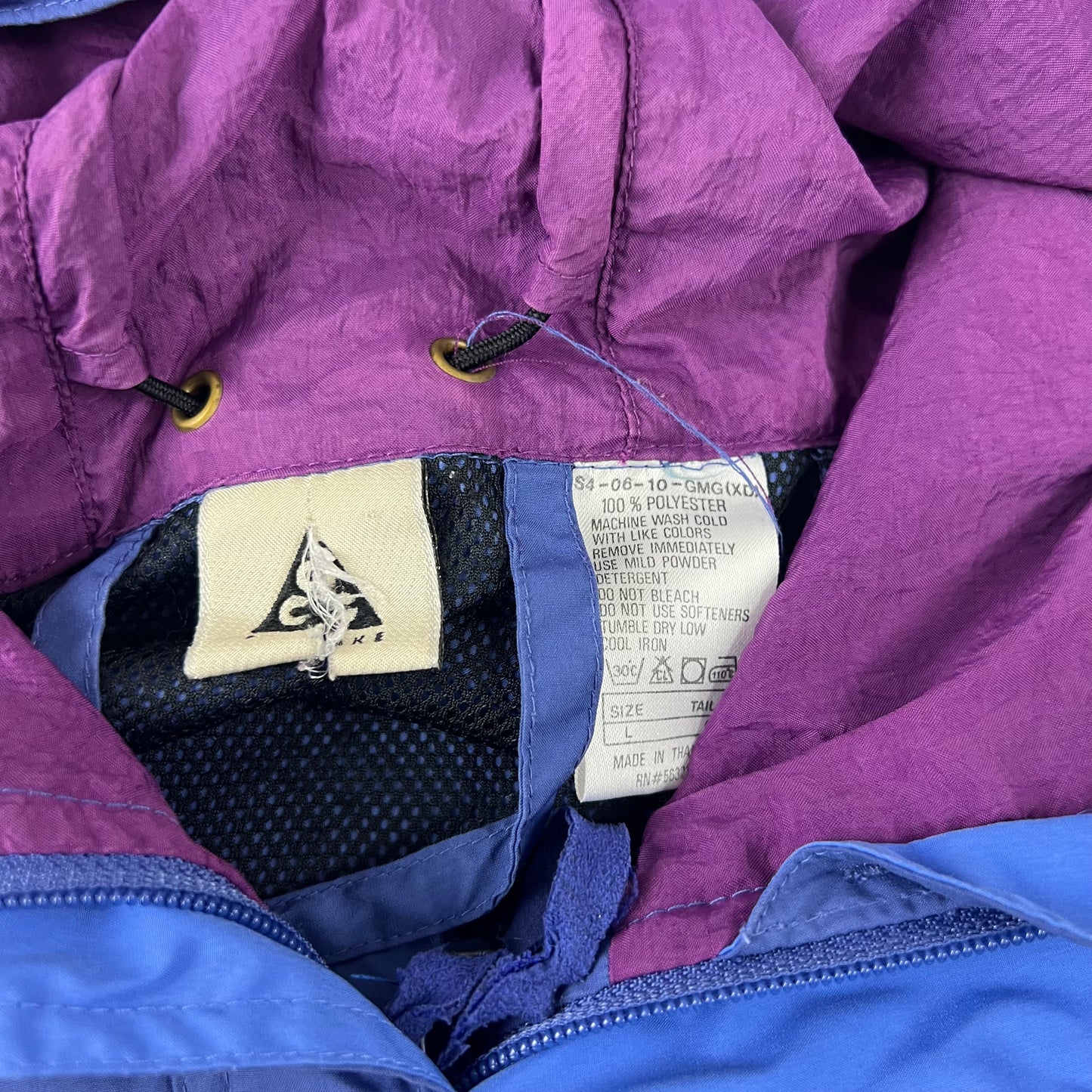 Nike ACG Purple Windbreaker Jacket - Large