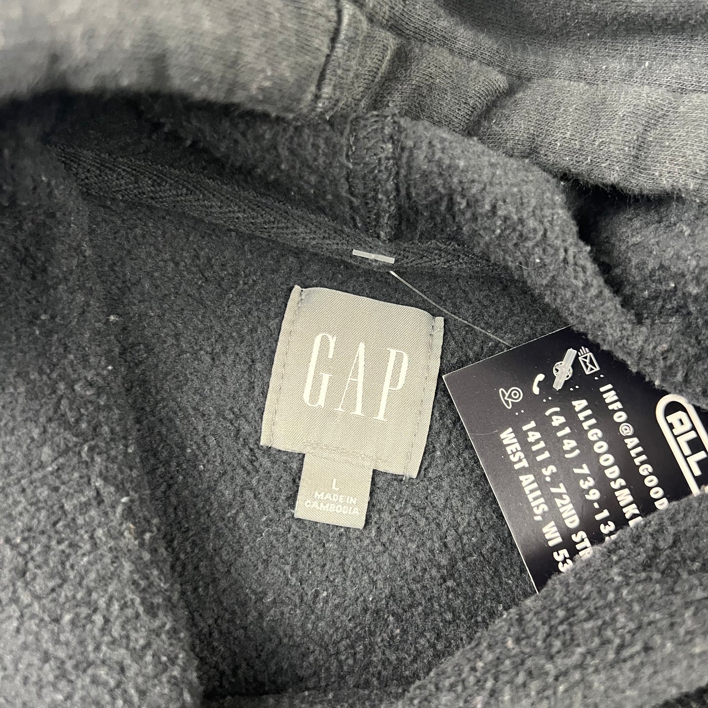 GAP Black Hoodie - Large