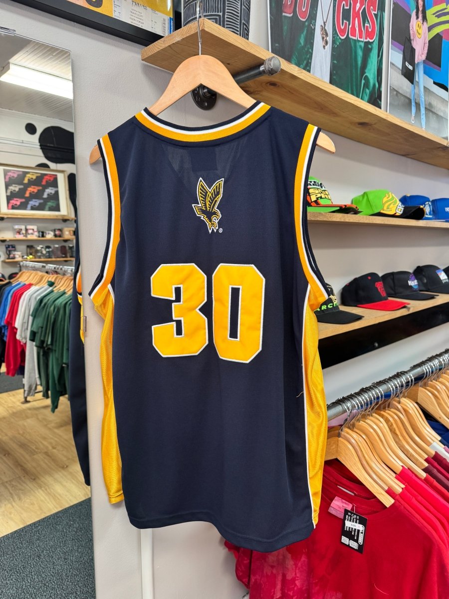 Marquette Golden Eagles Jersey #30 - XL - ALL GOODS - ALL GOODS