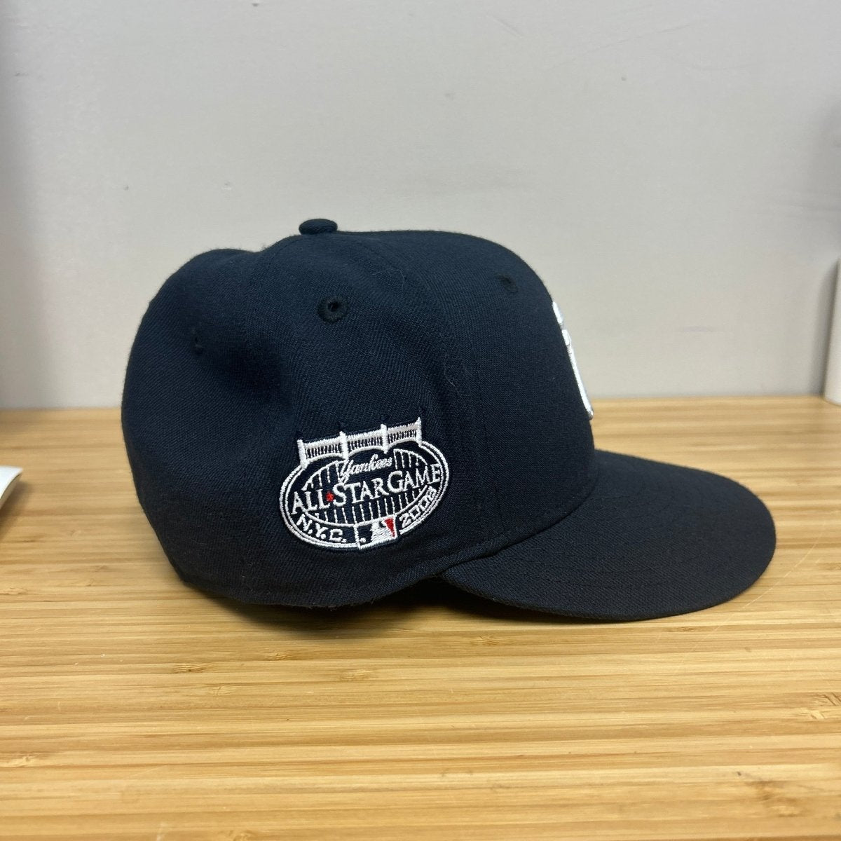 New York Yankees Fitted Hat - 7 - ALL GOODS - ALL GOODS
