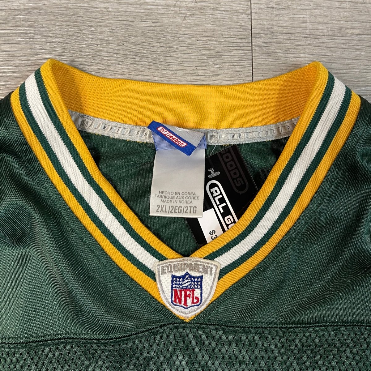 Packers #4 Favre Football Jersey - 2XL - ALL GOODS - ALL GOODS