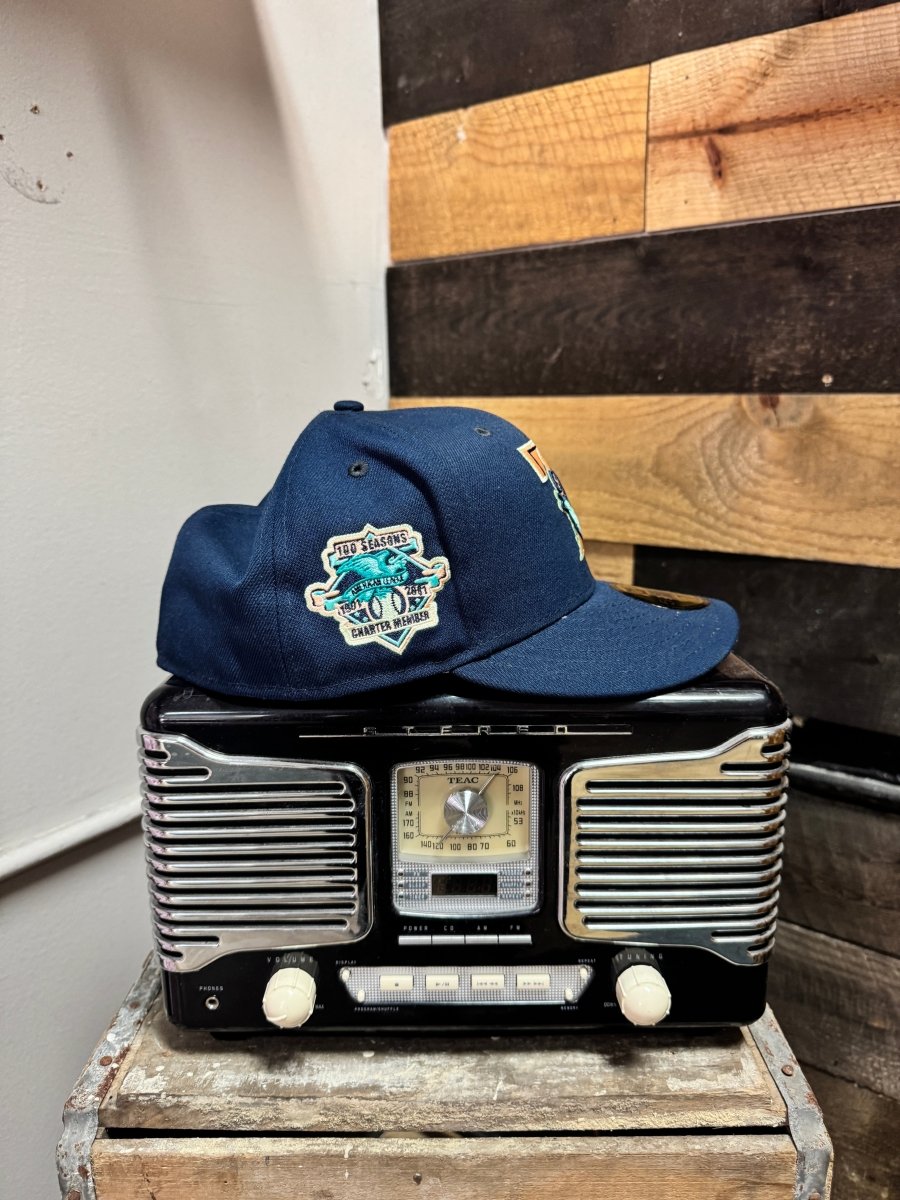 Toronto Blue Jays Hat Club Fitted - ALL GOODS - ALL GOODS
